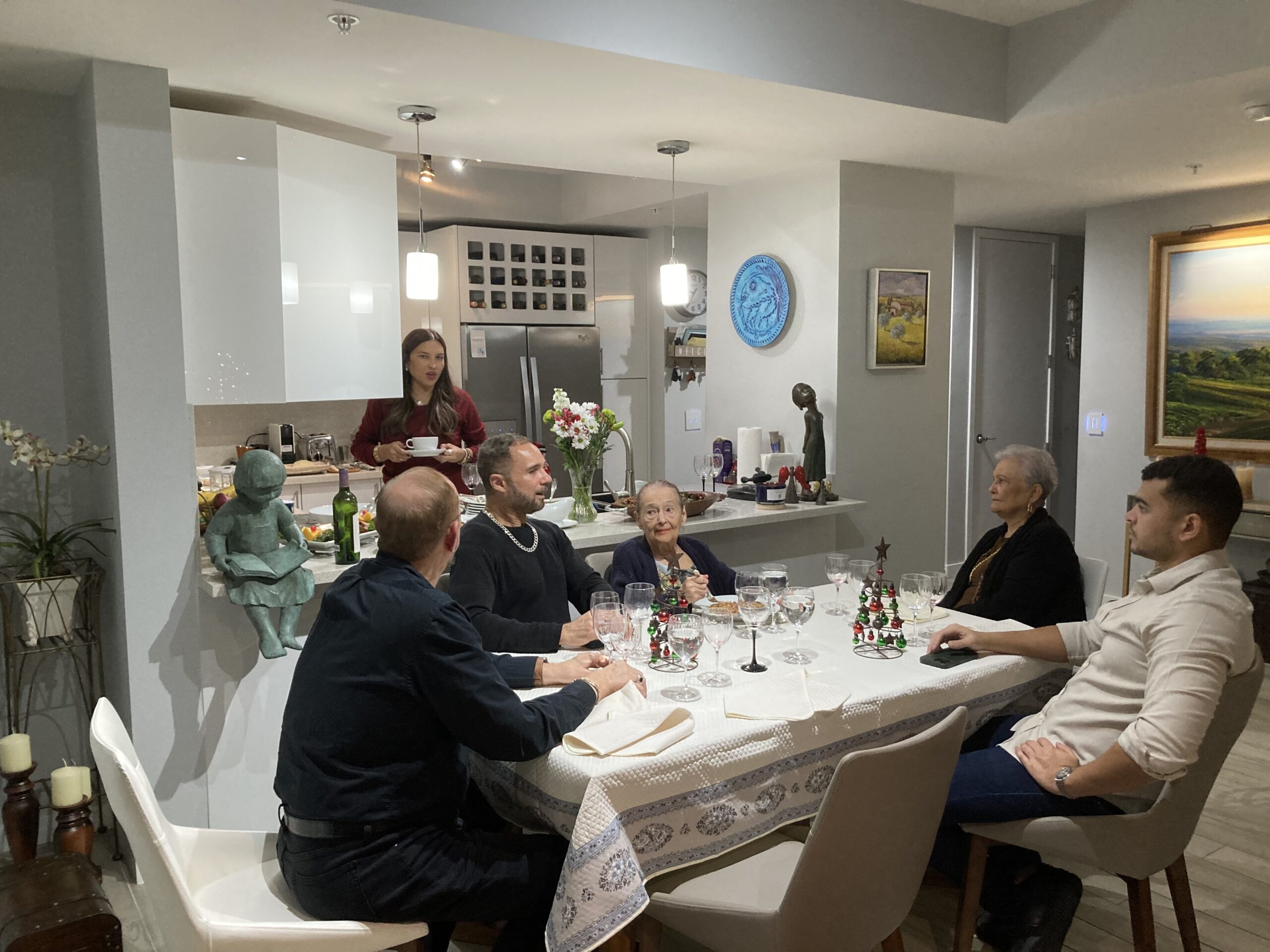 dinner with family in Miami December 2023